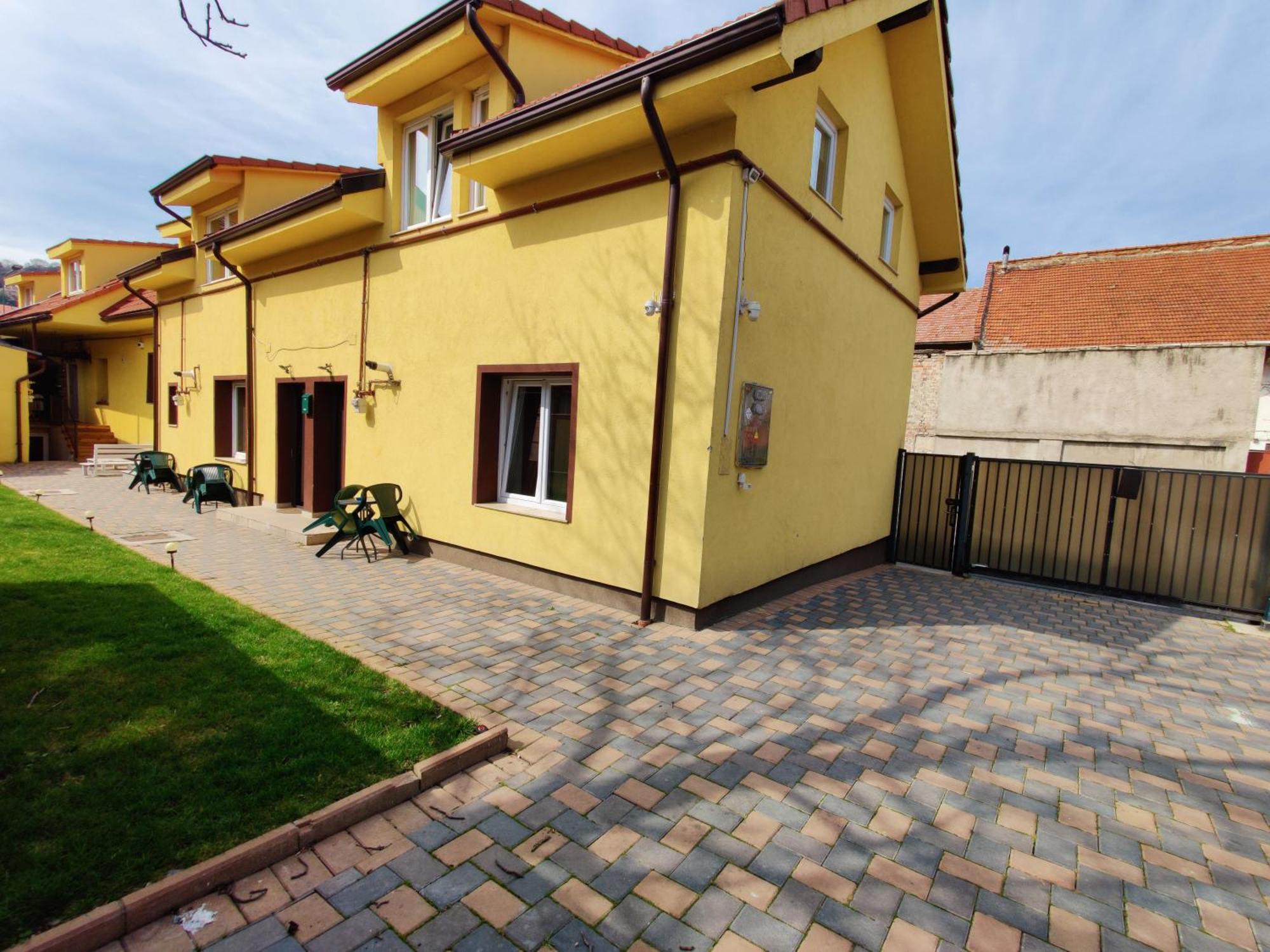 Apartamente De Inchiriat Lucky House Брашов Экстерьер фото