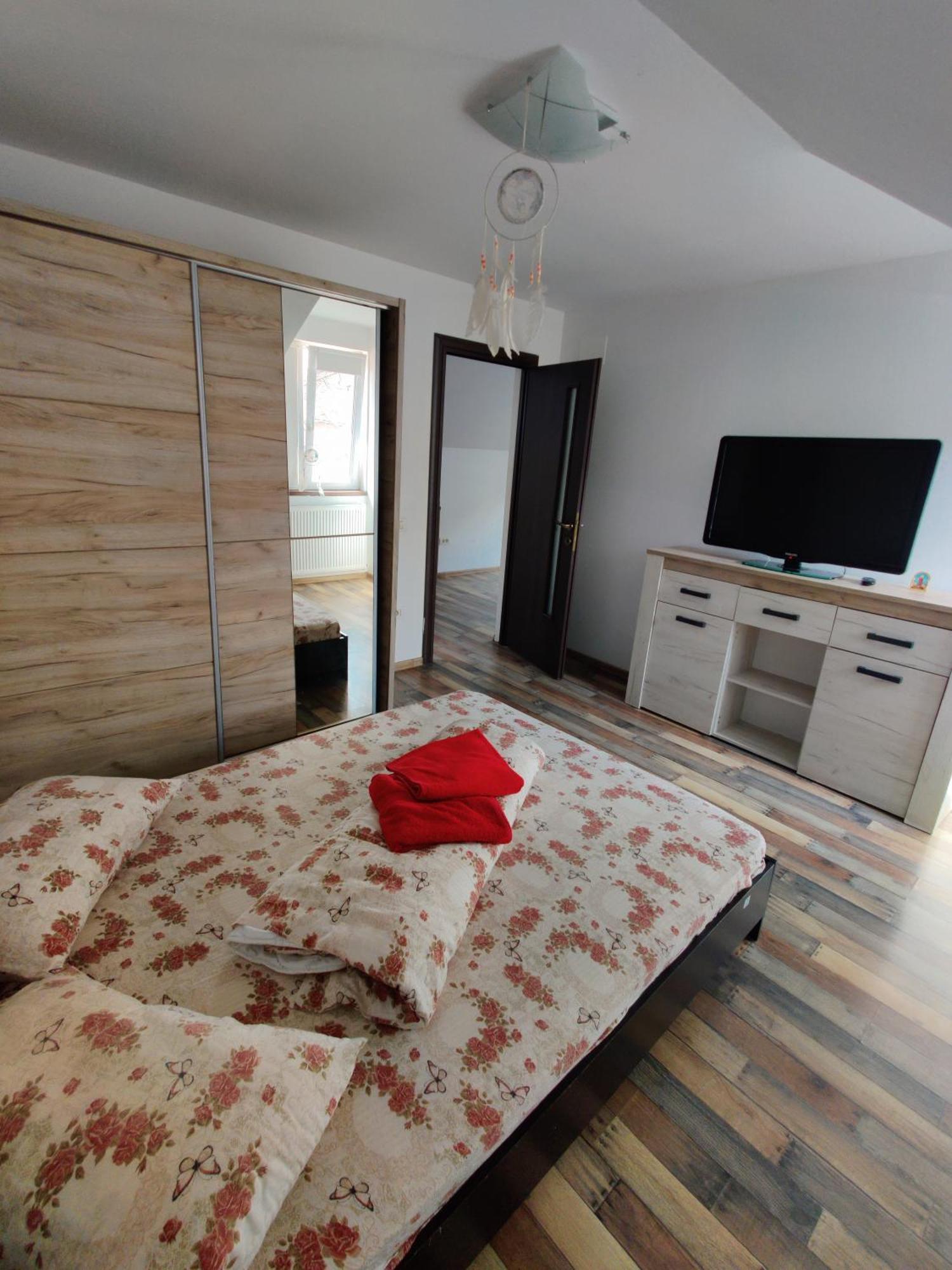Apartamente De Inchiriat Lucky House Брашов Экстерьер фото